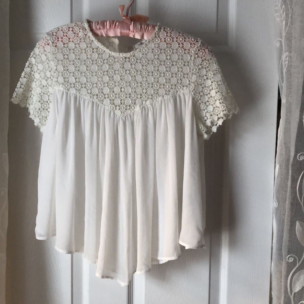 Zara swing cropped blouse top